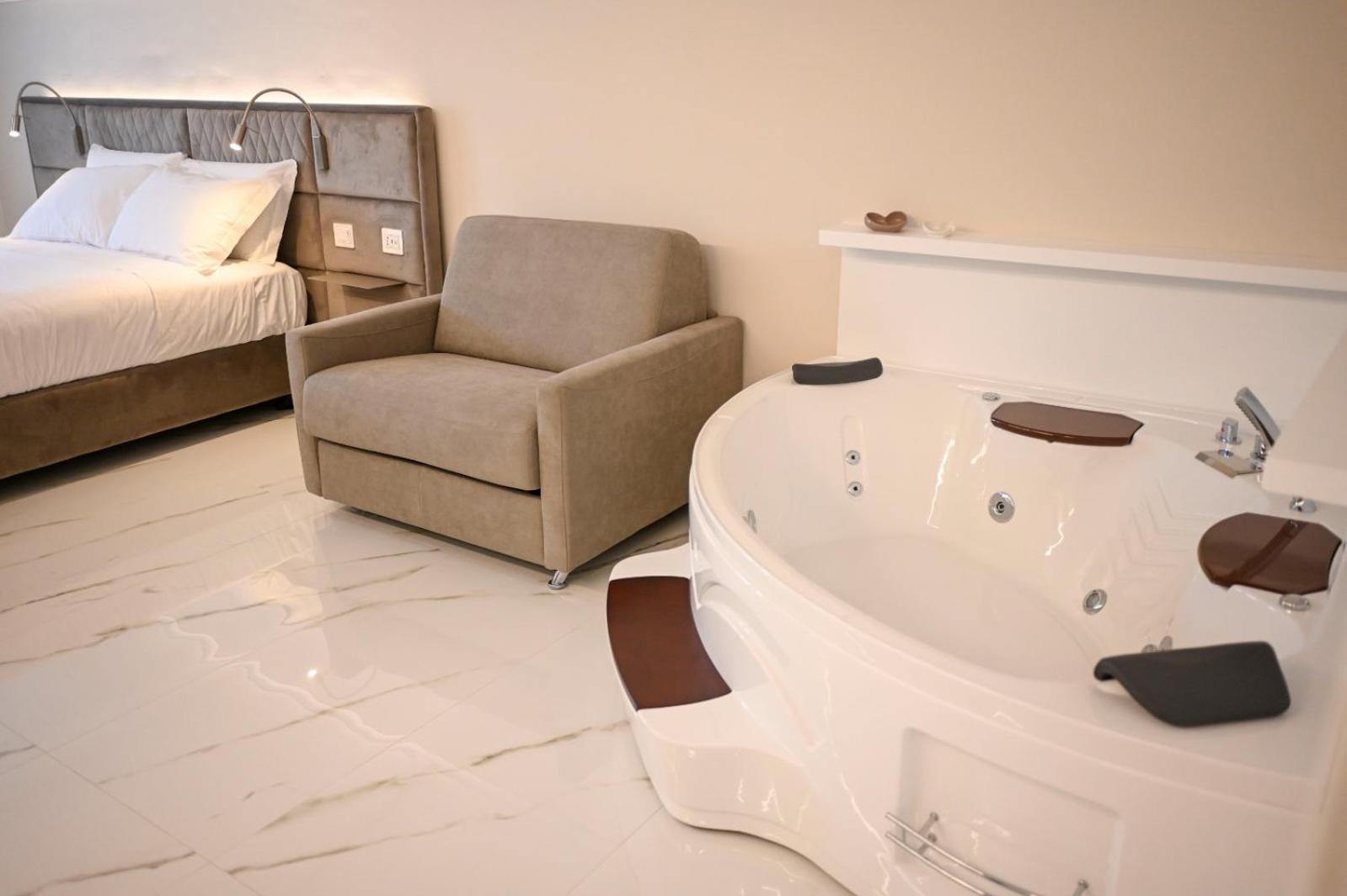 Principe Boemondo Luxury Room Canosa di Puglia Exterior foto